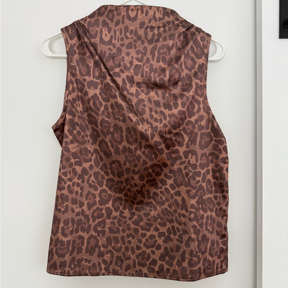The Noli Shop Leopard Print Silk Sleeveless Top